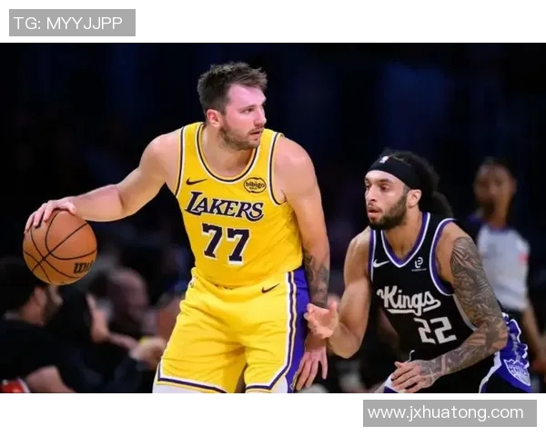 湖人季前赛对决国王全场精彩回顾与球员表现分析